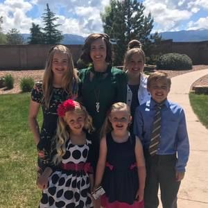 Meet your Posher, Holly